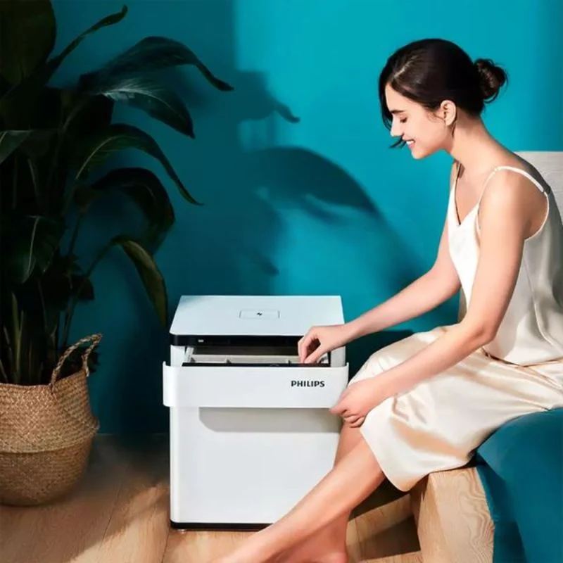 Két sắt kích thước nhỏ điện tử Philips SBX301